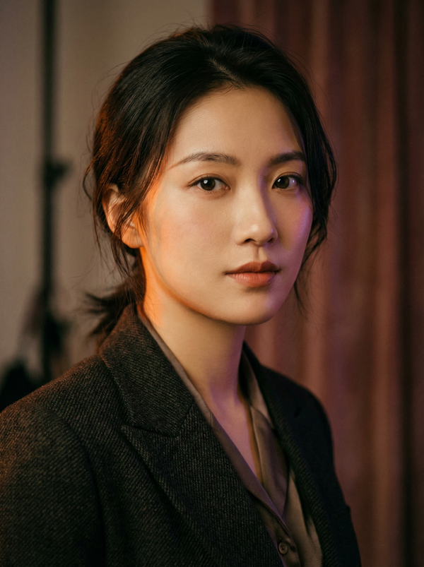 厨房偷欢影视演员写真